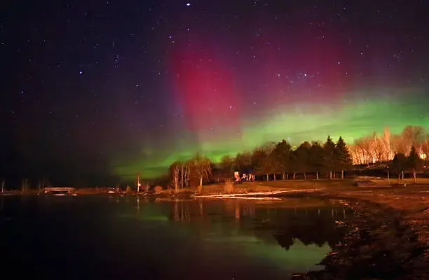 The 9 Best Places to Experience the Northern Lights in Ontario